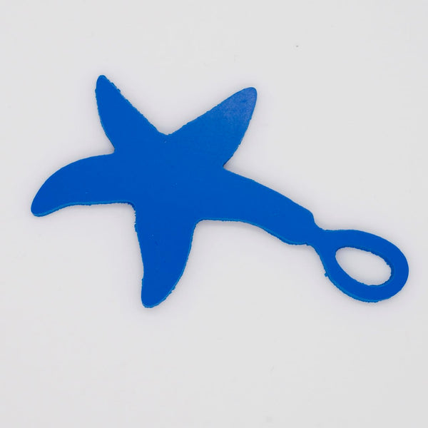 Blue starfish shaped Swim Loops goggle tag to label swim goggles